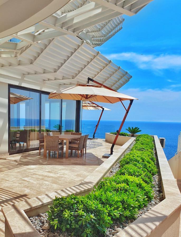 Maiden's Lux Sea View Aparthotel